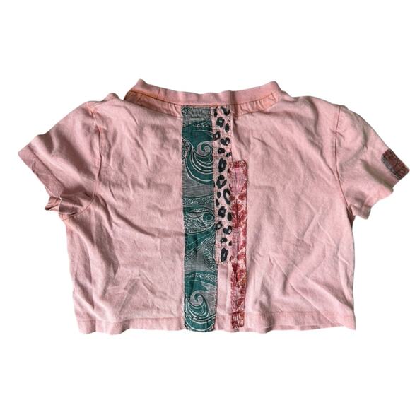 Urban Outfitters Pink crop tee shirt - Picture 3 of 3